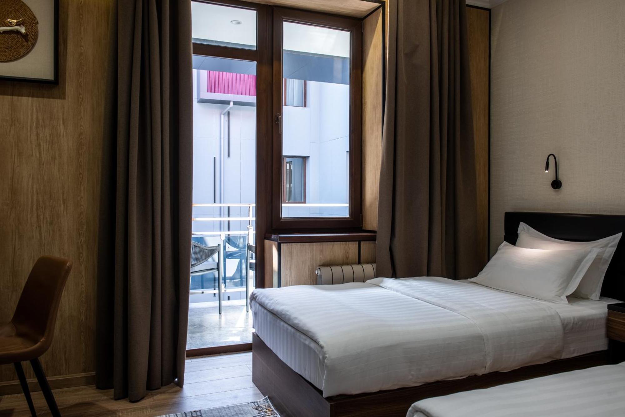 Silk Road Premium Hotel Tashkent Bagian luar foto
