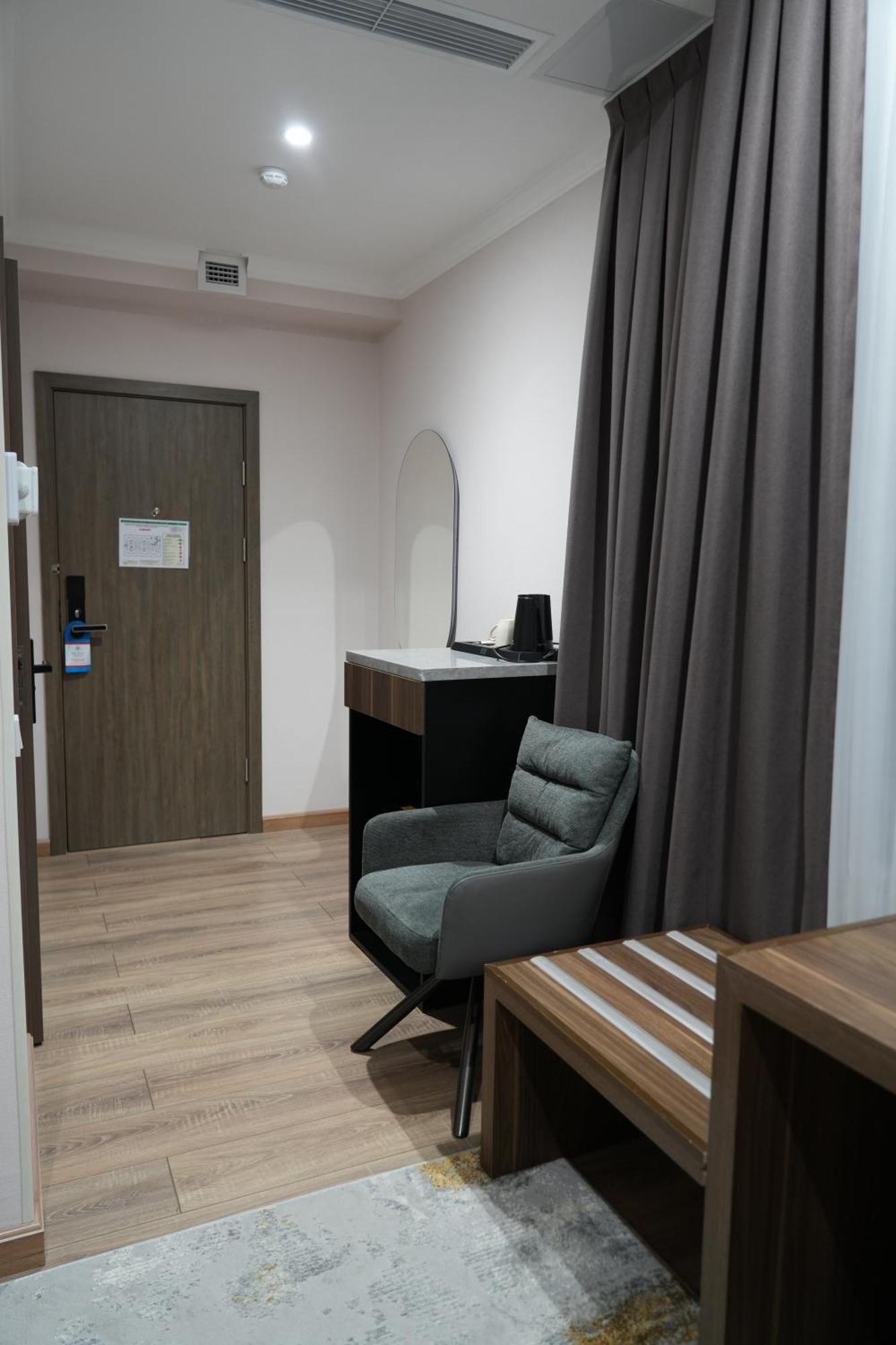 Silk Road Premium Hotel Tashkent Bagian luar foto