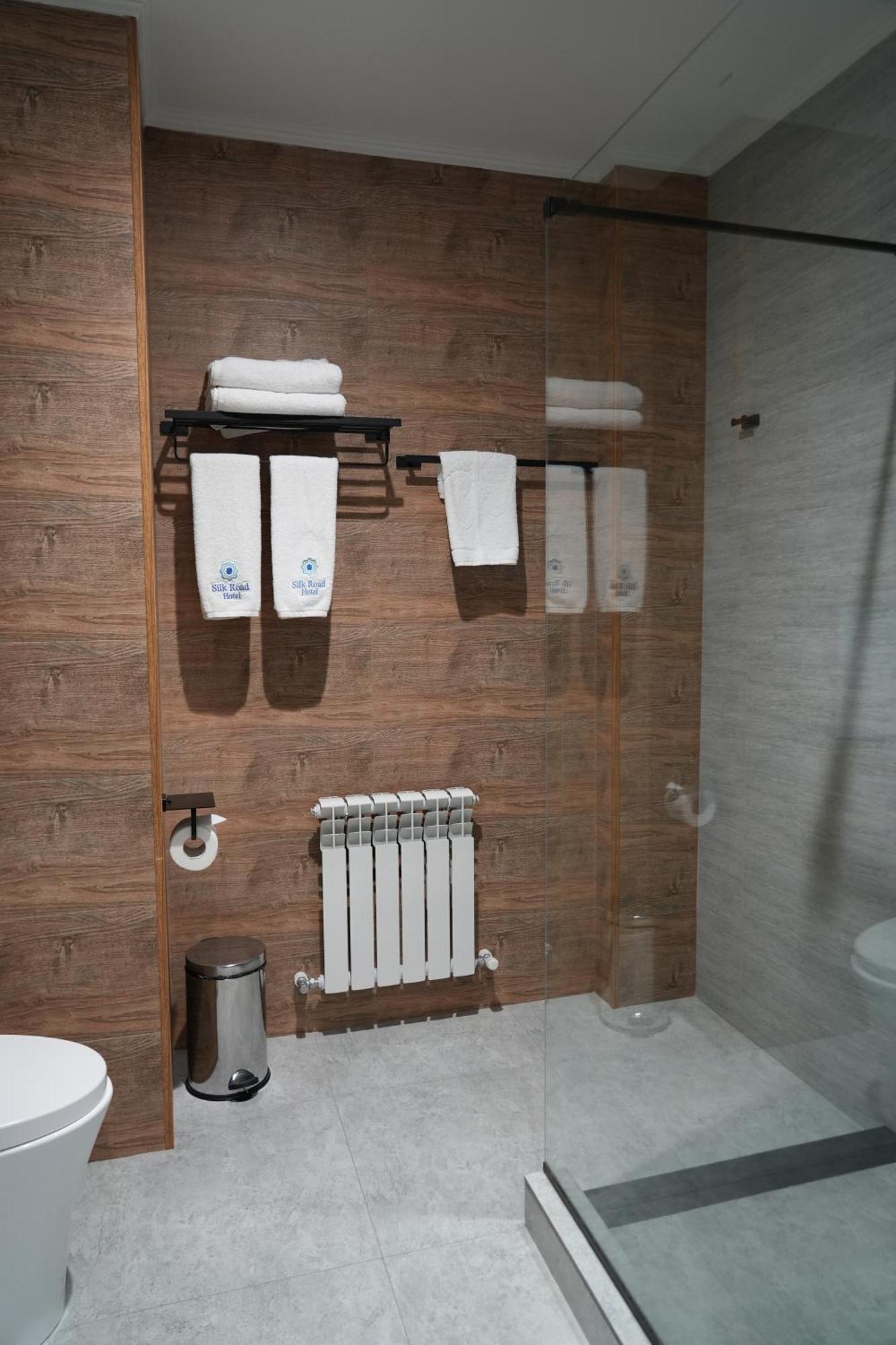 Silk Road Premium Hotel Tashkent Bagian luar foto